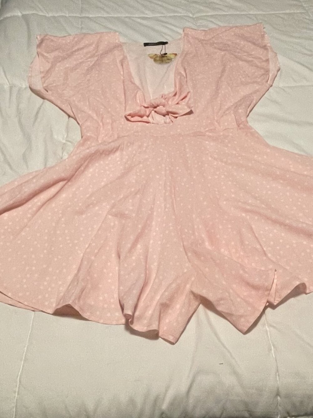 Pink Polka Dot Summer Romper – Lightweight, Flowy, Beach‑Ready, NWT (Size XL)
